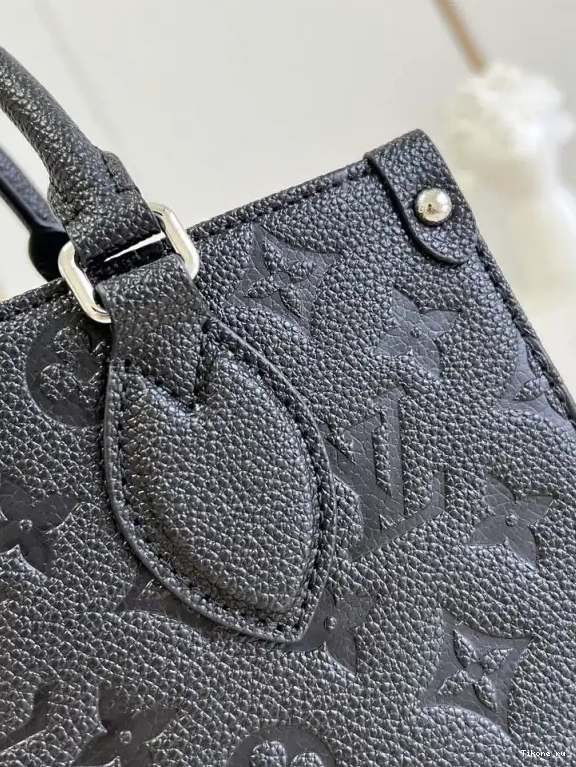 Affordable LOUIS ONTHEGO VUITTON PM 0629